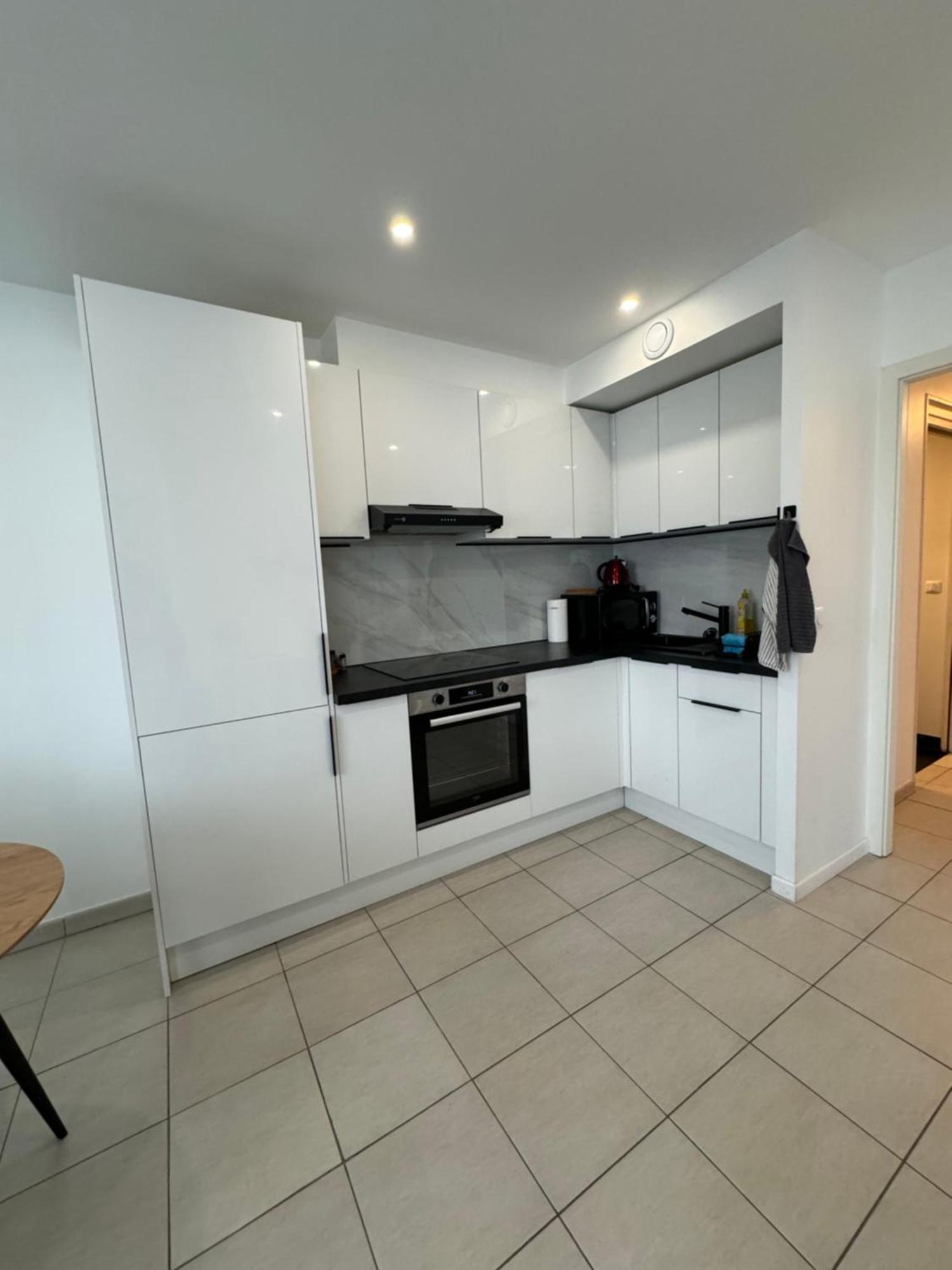 Appartement 2 Chambre Drancy Esterno foto